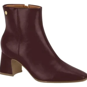 Bota de Mujer Vizzano Punta Stiletto Burgundy